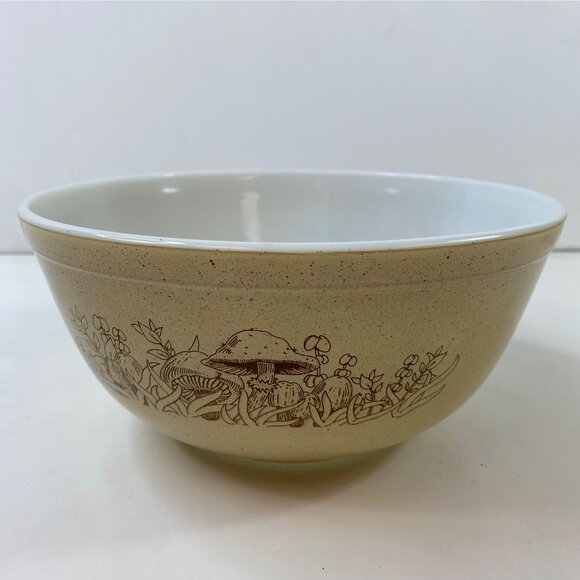 Pyrex Forest Fancies #403 Mushroom Print 2.5 Liter Mixing Bowl Vintage - Picture 1 of 6